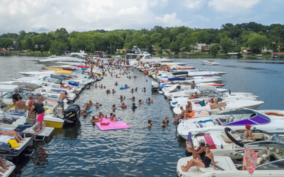 Pontoon boat with bachelor party on Old Hickory Lake near Nashville