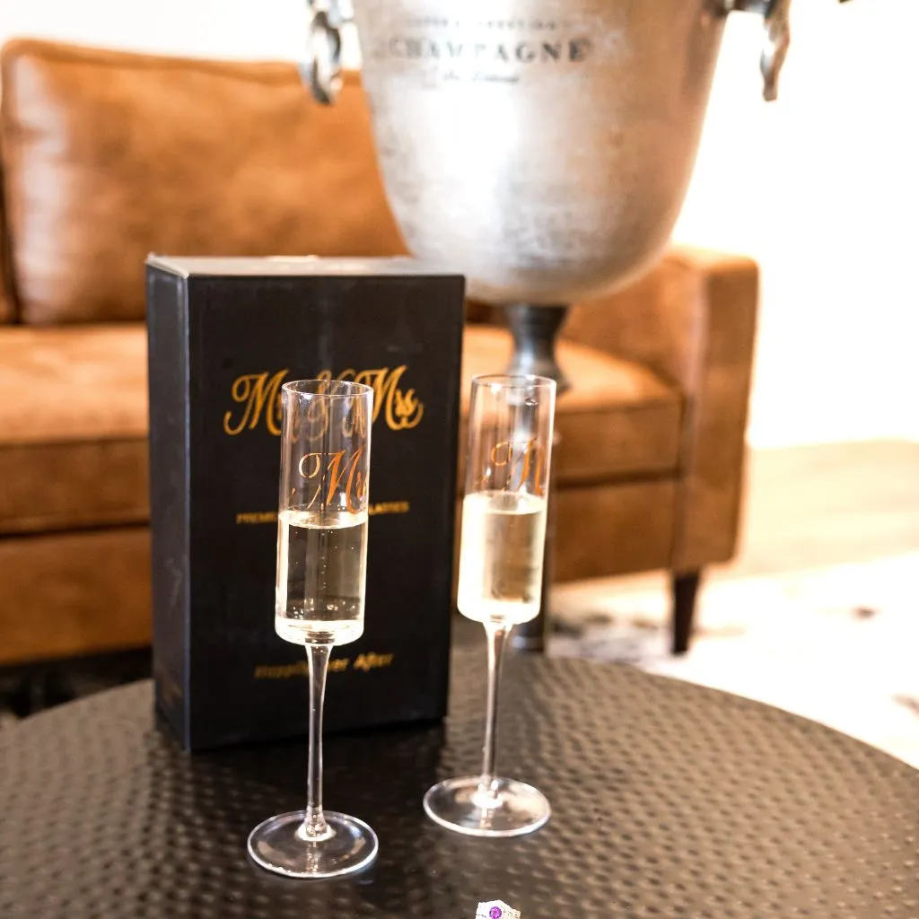 Champagne flutes and gift box inside the Grahams Estate bridal suite