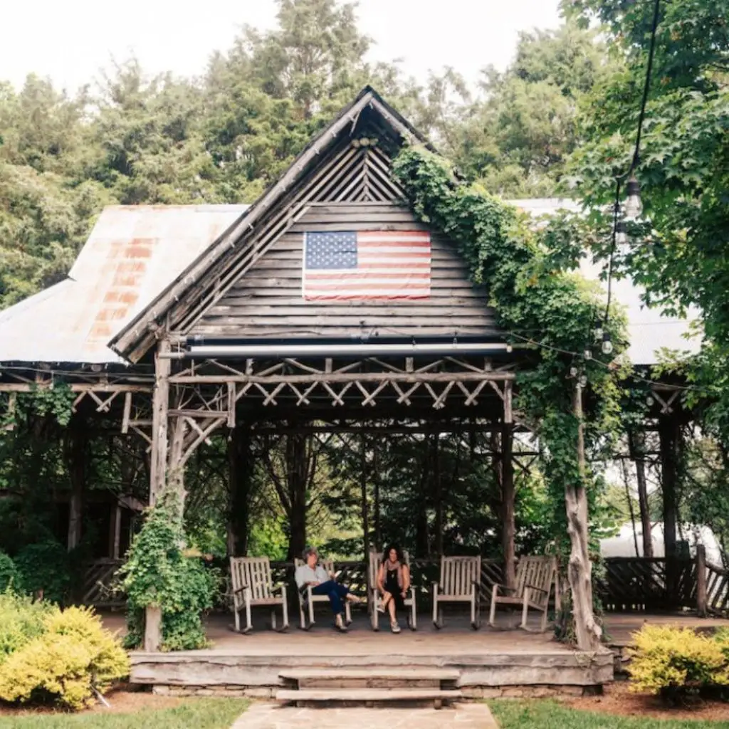 Mini moon trip to Leiper's Fork near Nashville