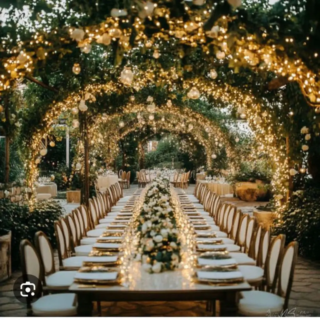 Southern rustic chic wedding tablescape with wood elements and elegant neutral styling