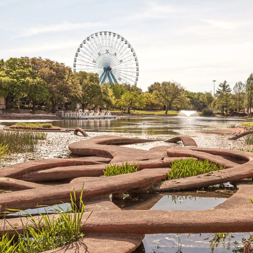 Scenic wedding venue near Lexington Tennessee at Grahams Estate