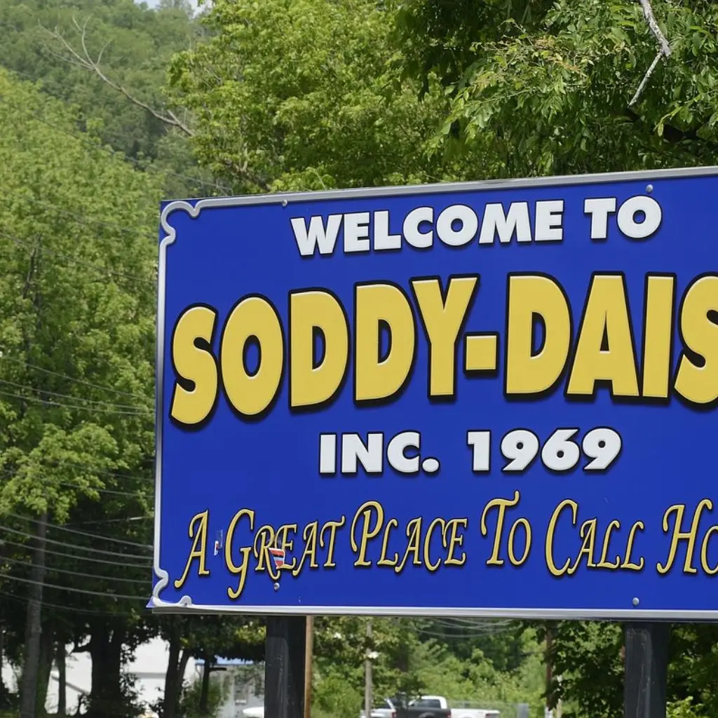 Scenic wedding venue near Soddy Daisy Tennessee at Grahams Estate